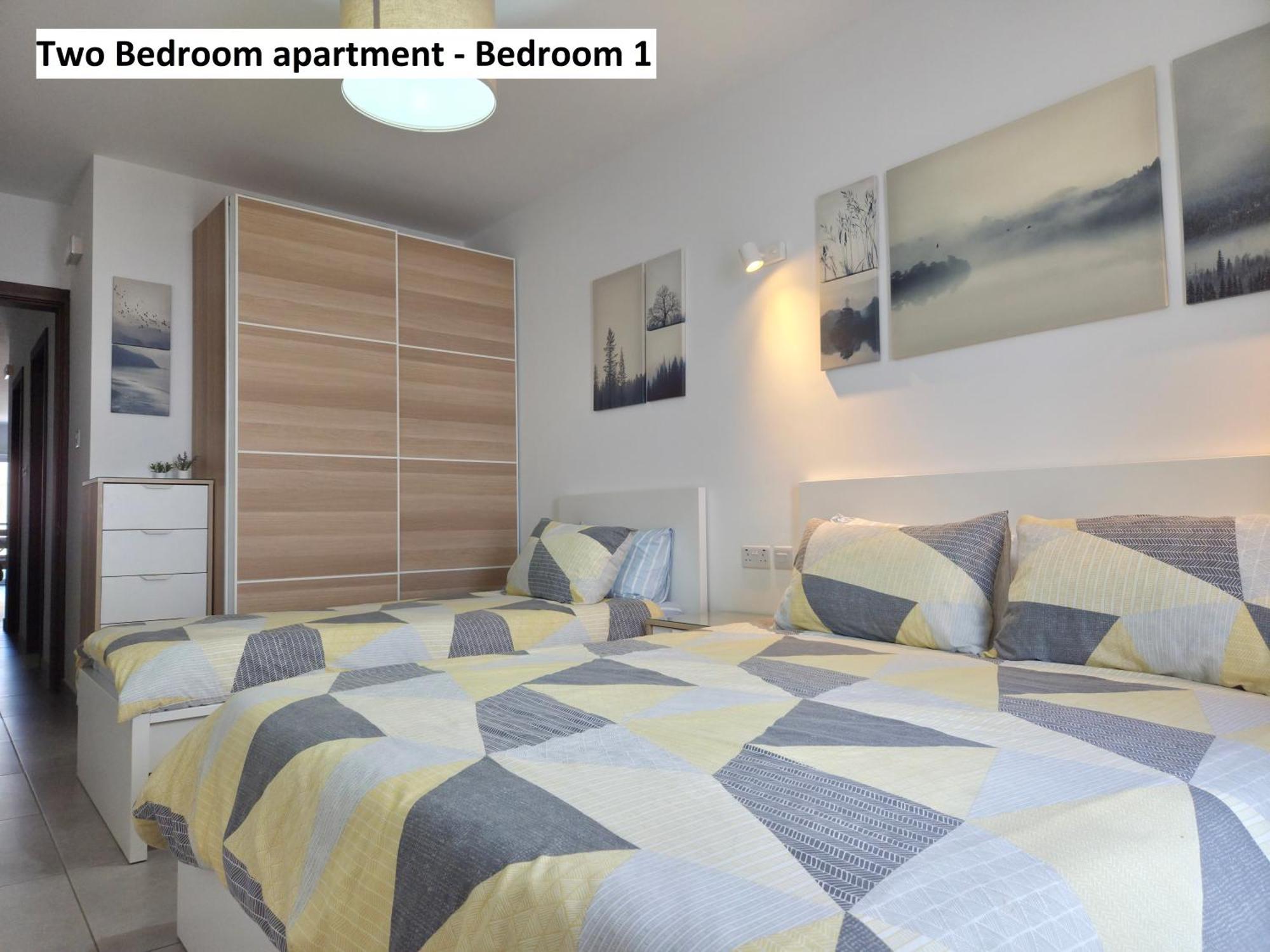 Blue Sky Apartments L-Imgarr Номер фото
